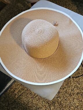 Source Unknown Wide-Brim Straw Sun Hat - Beige with White Trim